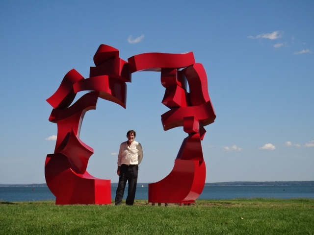 Red Oracle is a master class in a fluid design (Long Island Sound Portal)