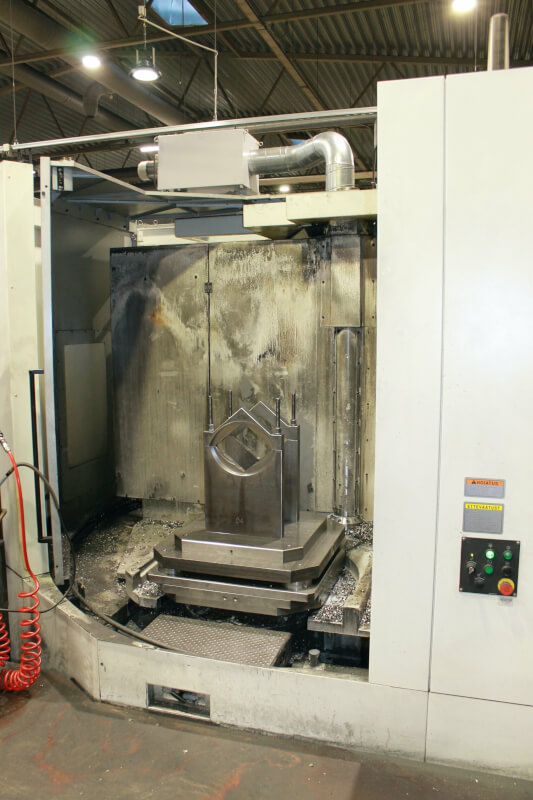 CNC machine : Okuma Space Center MA-800HB